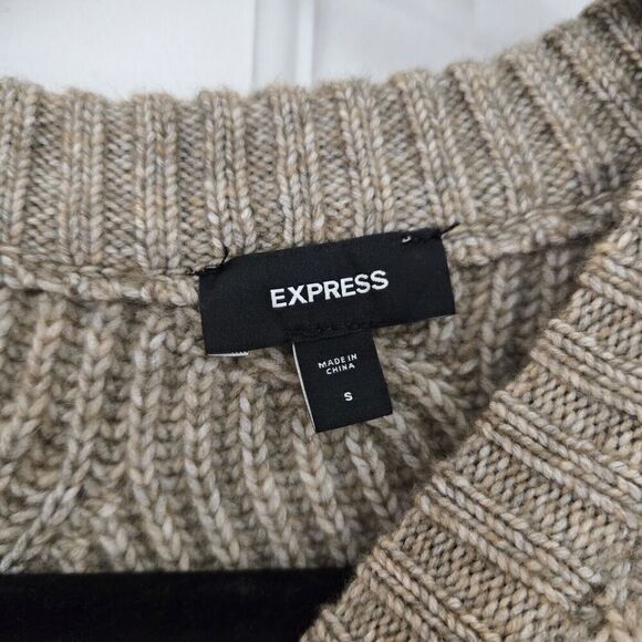Express Unisex Wool Blend Cable Knit Sweater,Size S- oversized - Picture 3 of 4